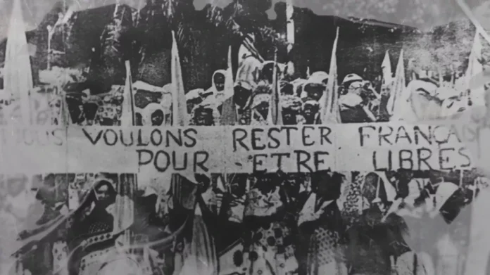 Mayotte’nin tarihini ve Fransa ile kalma arzusunu simgeleyen en ikonik arşiv fotoğraflarından biri: ÖZGÜR OLMAK İÇİN FRANSIZ KALMAK İSTİYORUZ
